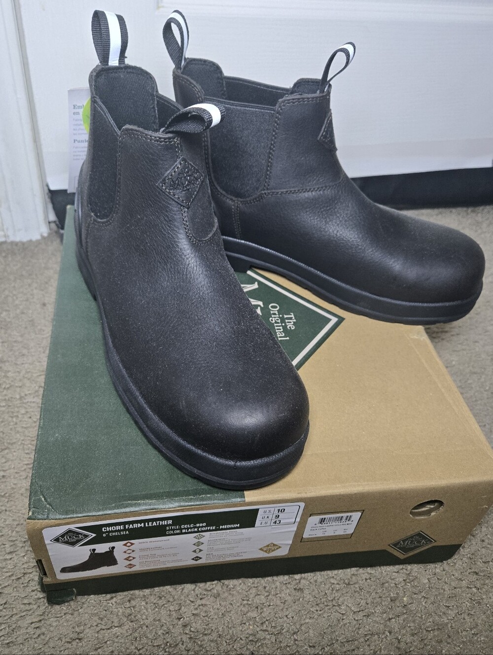 Muck, Chore Farm Black Leather Chukka Work Boots